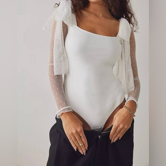 NWOT Free People Bodysuit Tongue Tied Ivory Sheer Bowtie Square Neck Long Sleeve - Picture 1 of 7